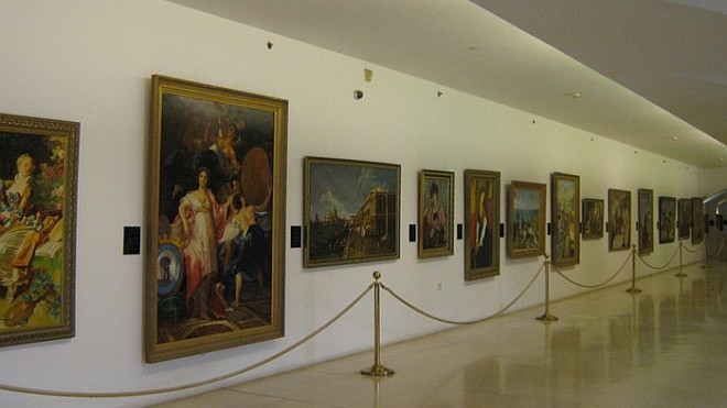 Нет, это не музей