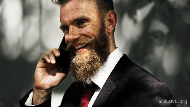 — Мадам, будьте любезны, Соломона Марковича…