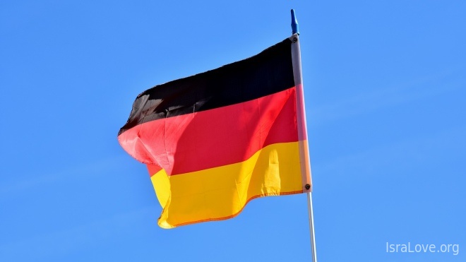 Как в современной Германии относятся к евреям?