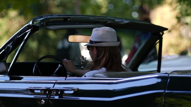 Менора: Как добавить дополнительного водителя в полис